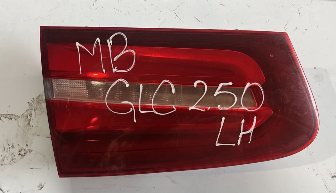 Foco trasero izquierdo Mercedes Benz Glc 250