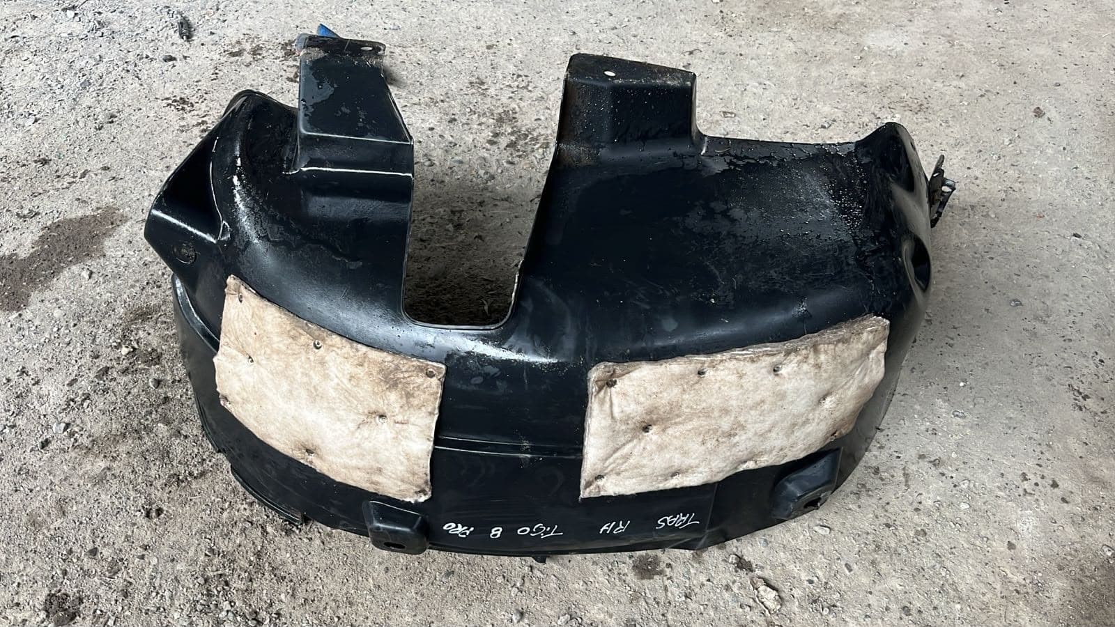 Guardafango trasero derecho Chery Tiggo 8pro