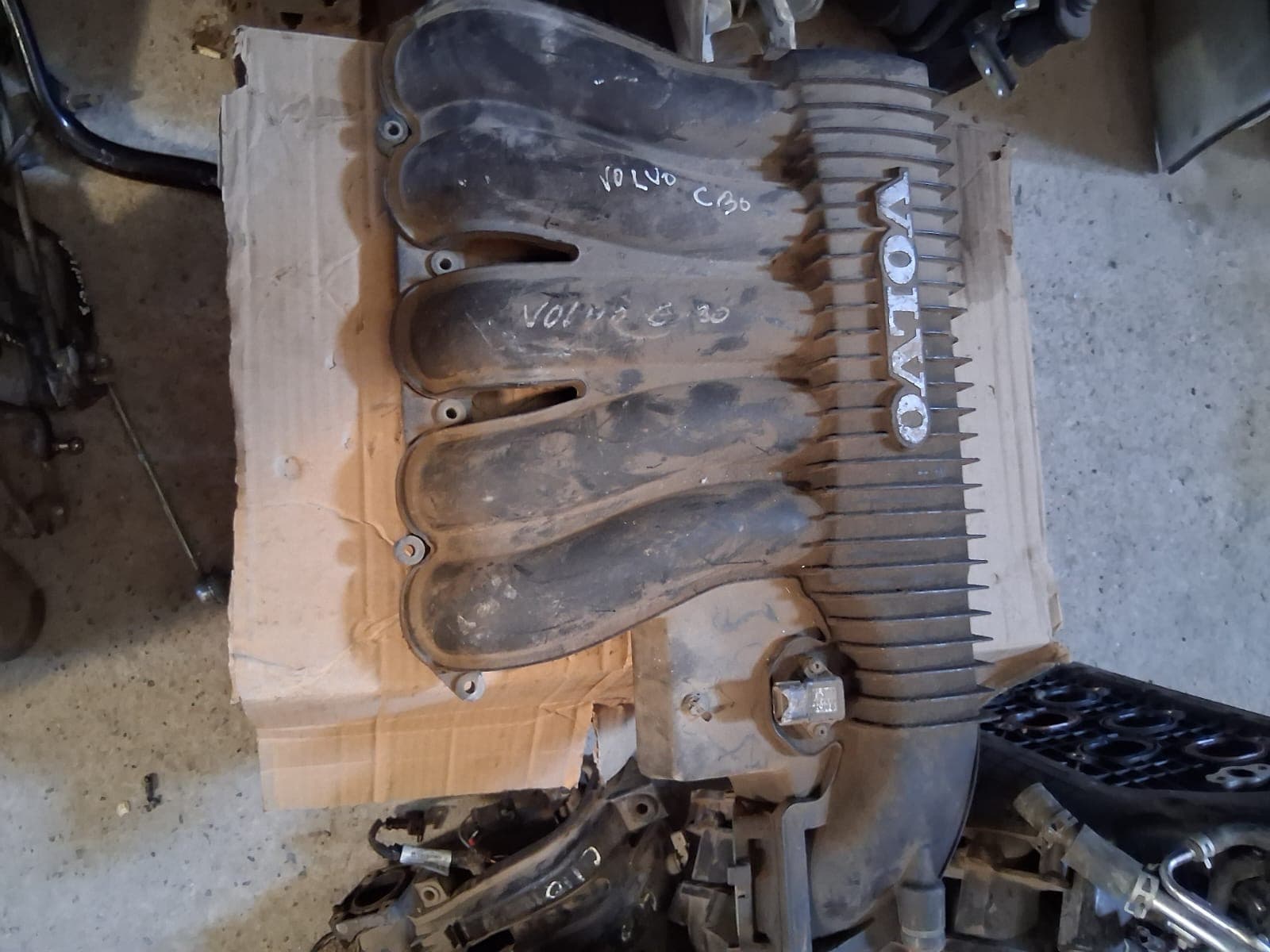 Múltiple de admisión Volvo C30