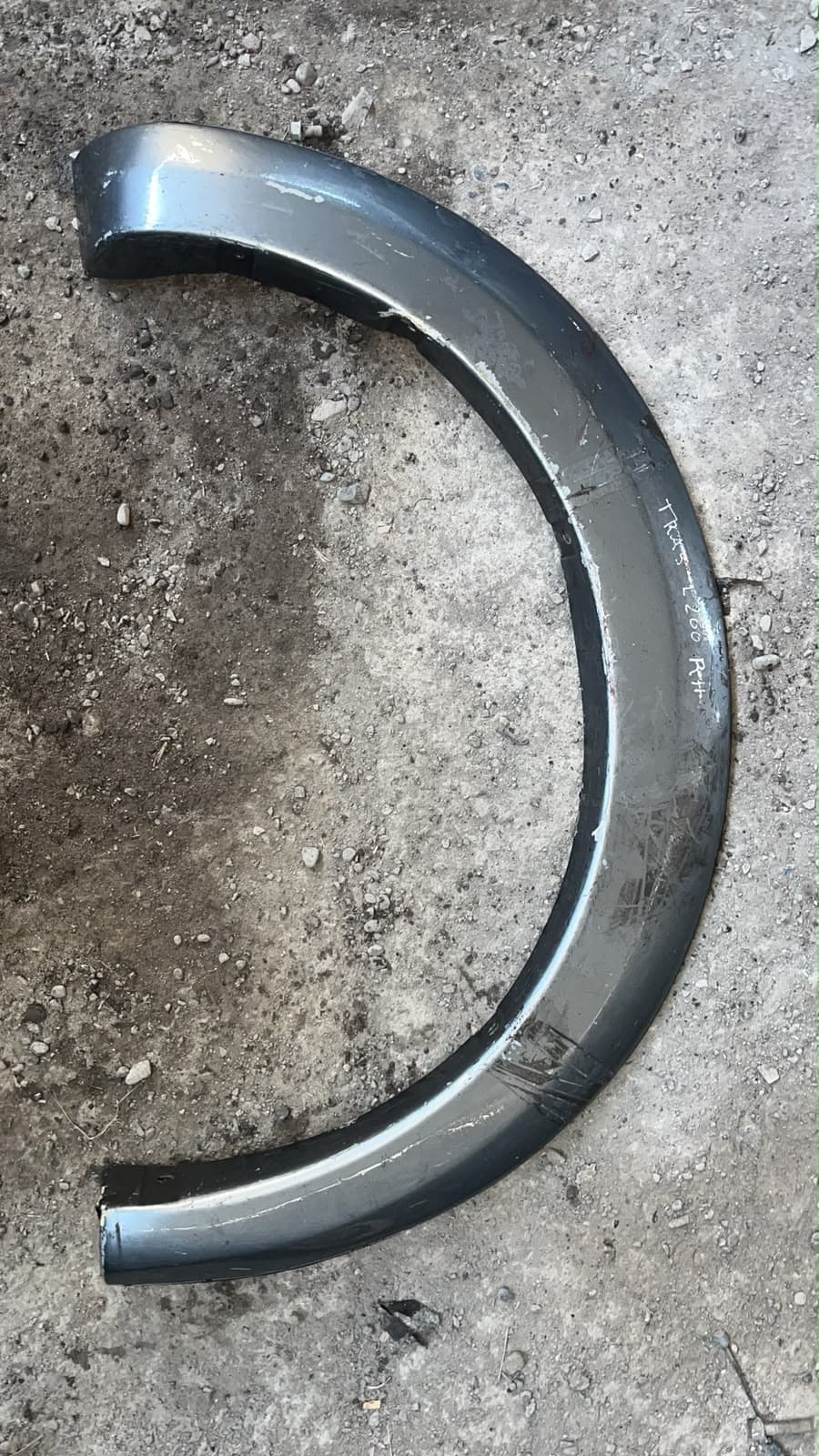 Moldura Trasera derecha Mitsubishi L200