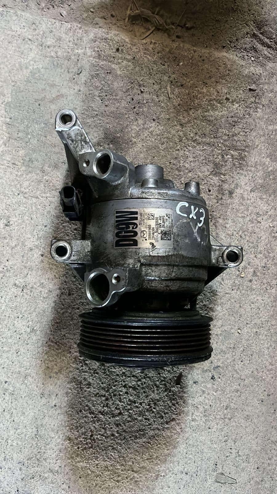 Compresor de aire Mazda cx3