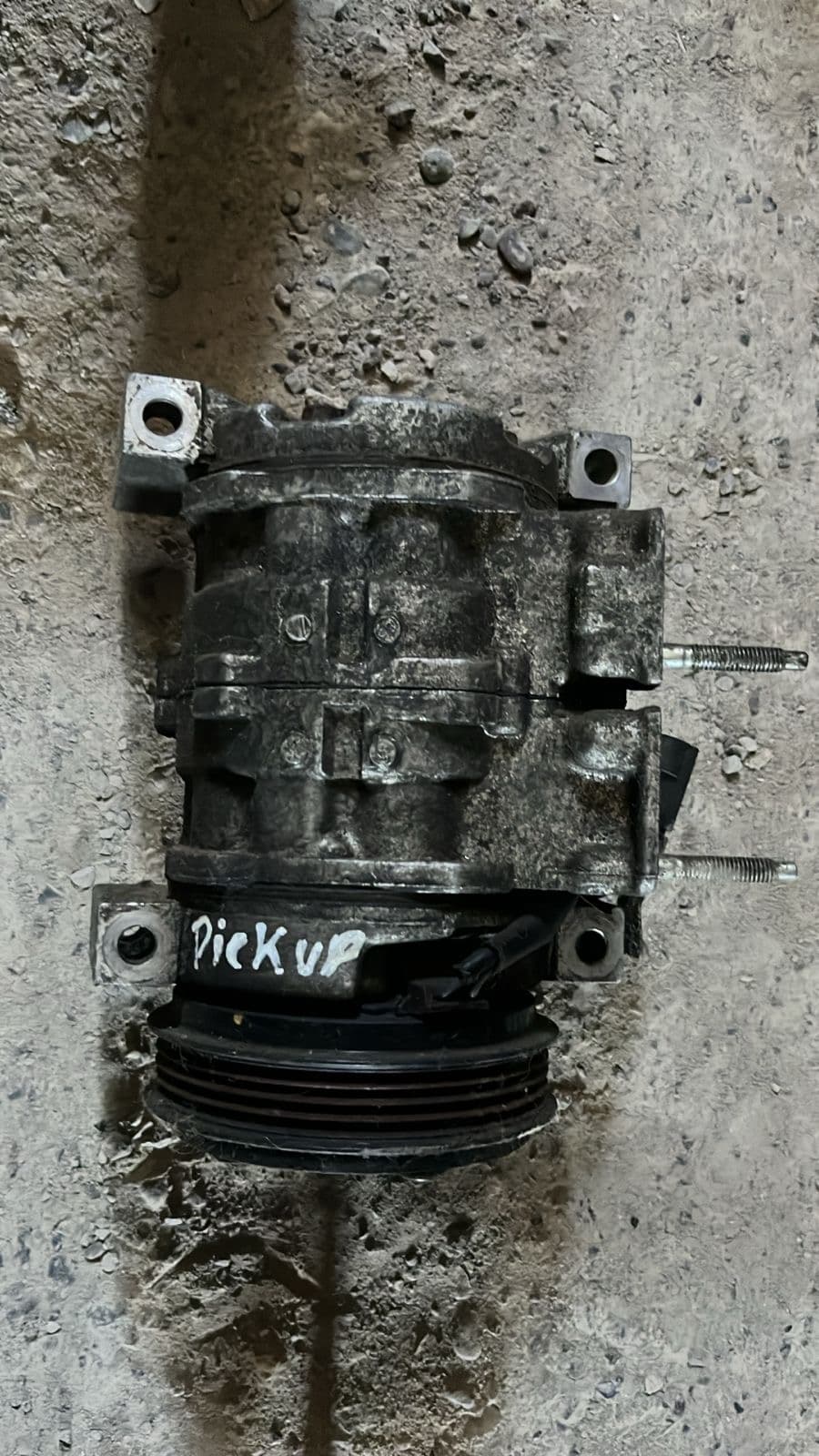 Compresor de aire mahindra pikup