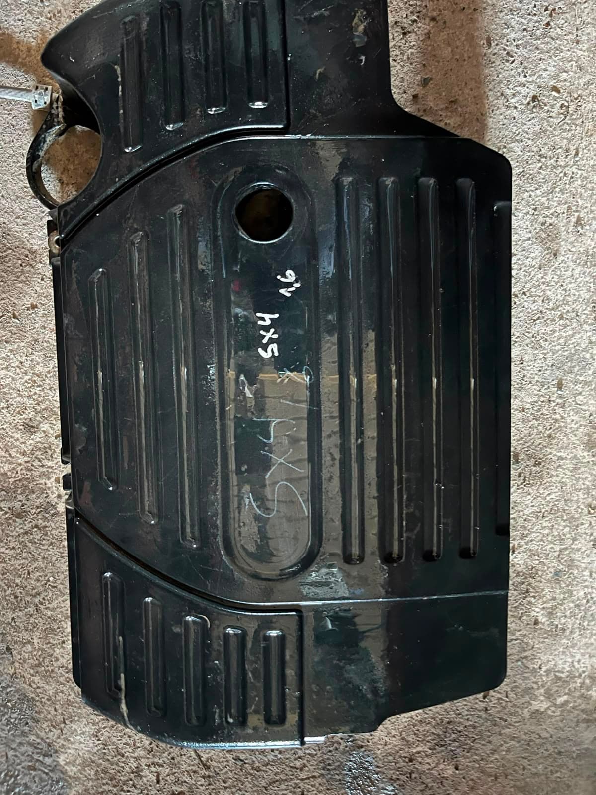 Tapa de motor Suzuki Sx4