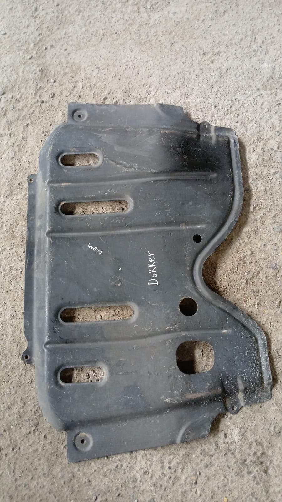 Cubre cárter Renault Dokker