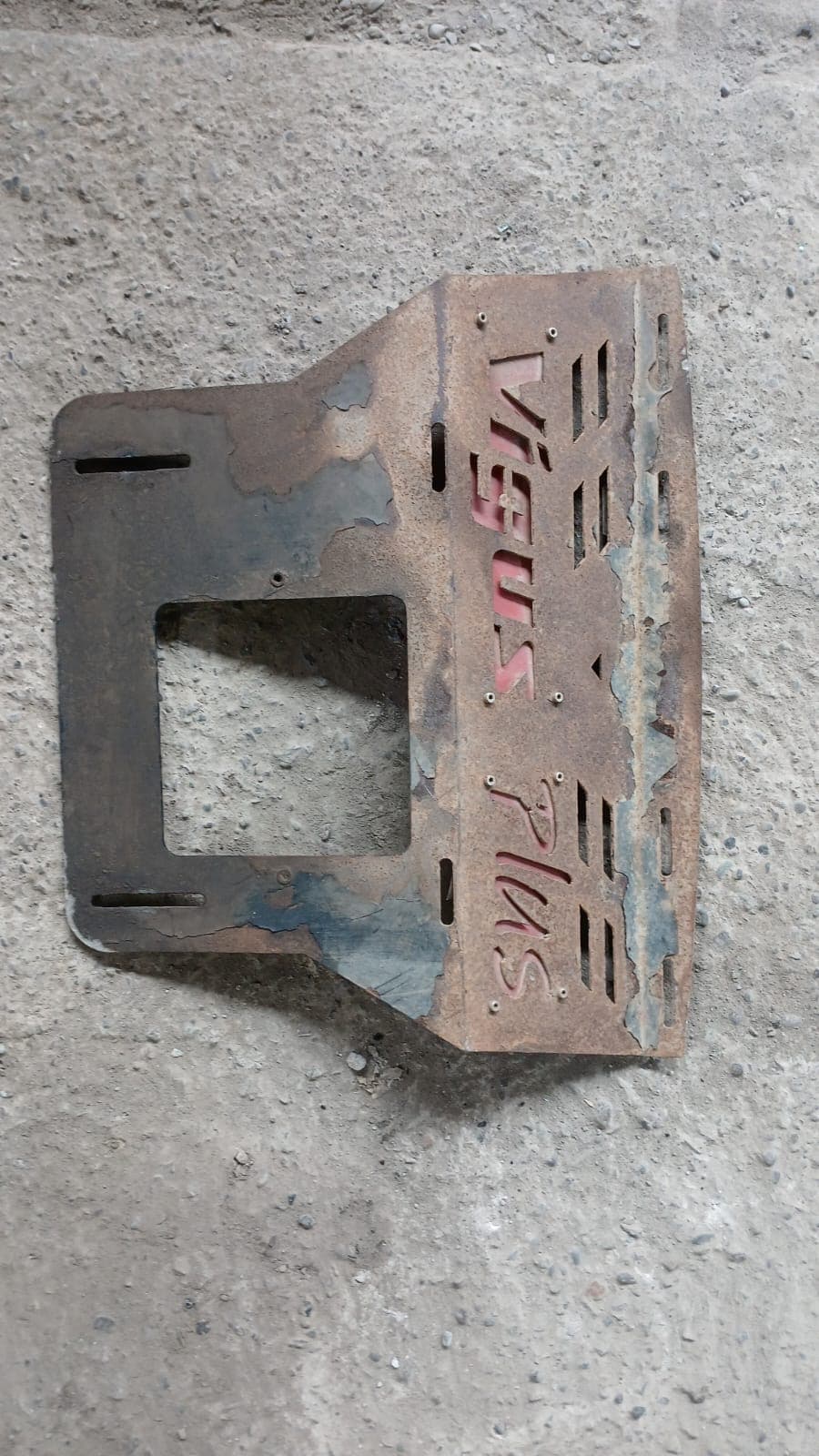Cubre Cárter JMC Vigus