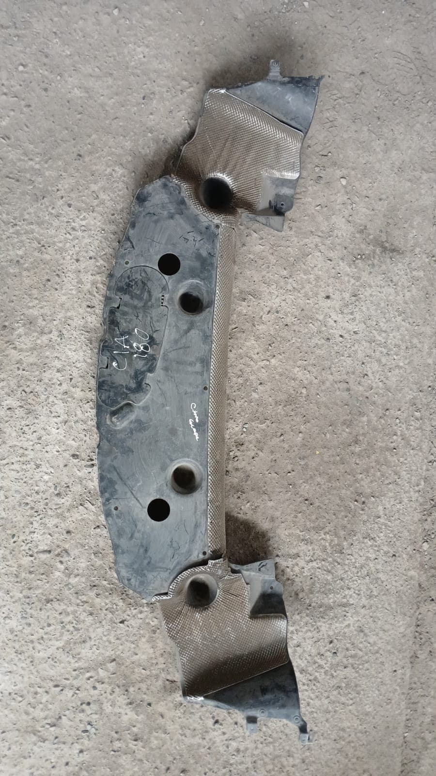 Cubre cárter Mercedes Benz Cla180