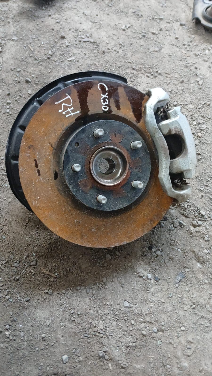 Masa derecha Mazda Cx30