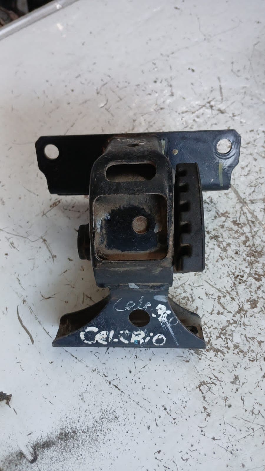 Soporte de Motor Suzuki Celerio