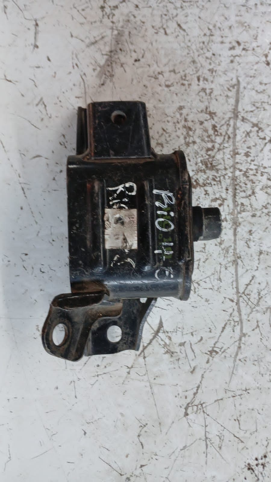 Soporte de Motor Kia Rio 4