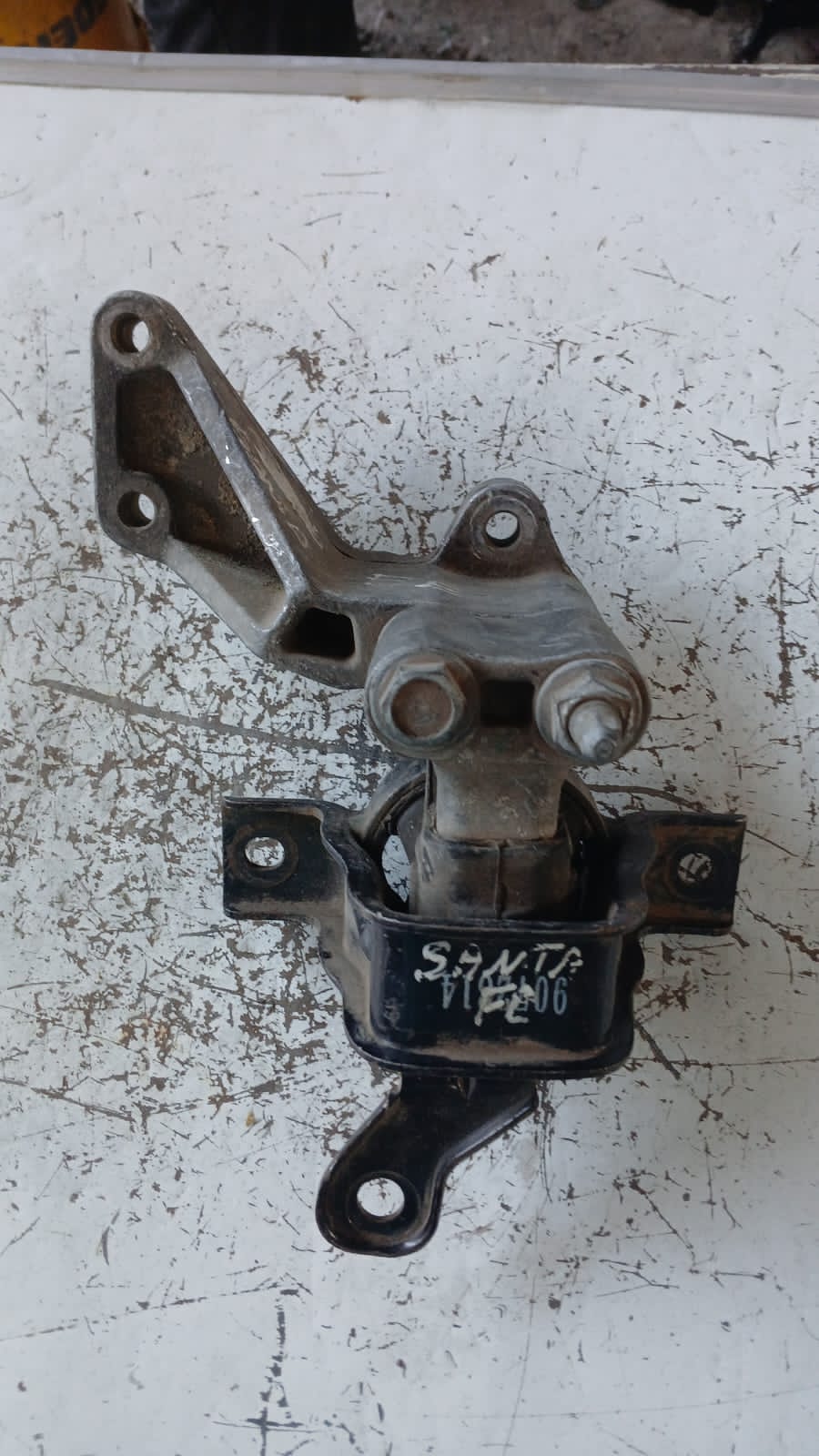 Soporte de Motor Hyundai Santa Fe