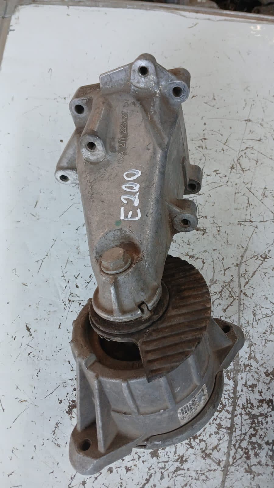 Soporte de Motor MercedesBenz E200
