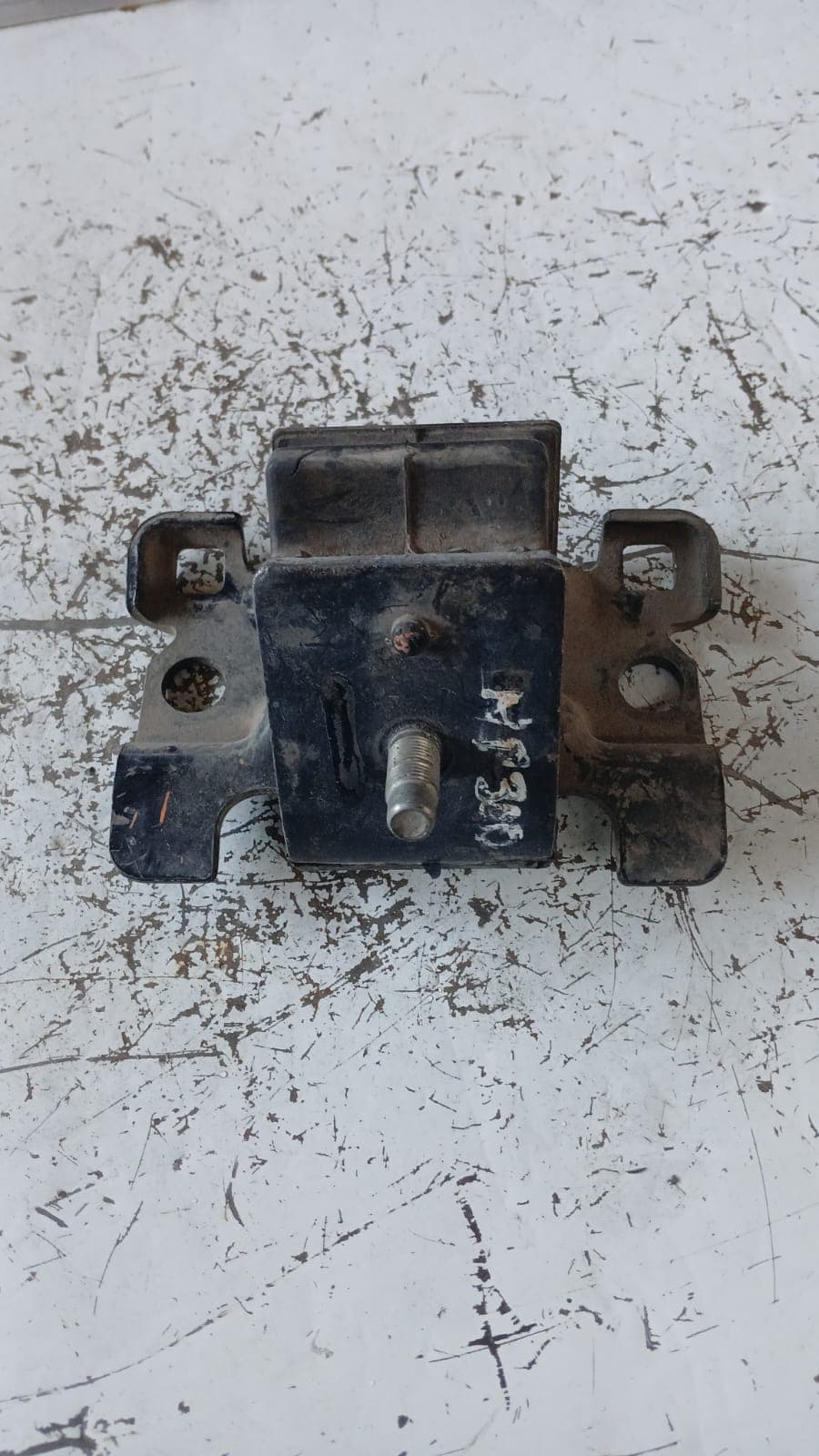 Soporte de Motor Nissan NP300