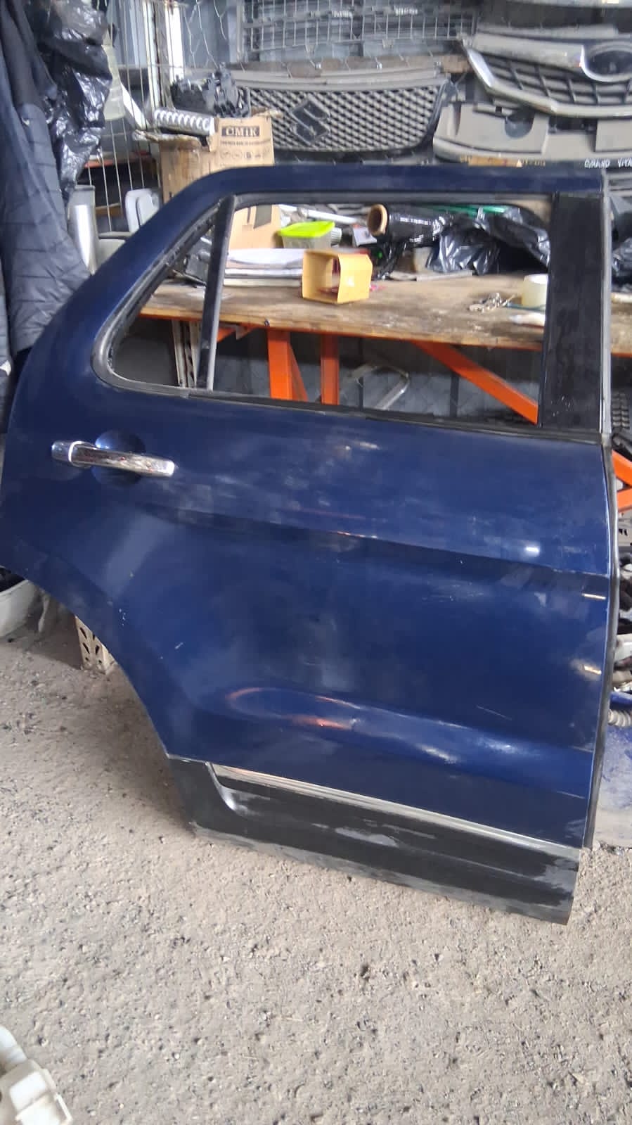 Puerta Trasera Derecha Ford Explorer