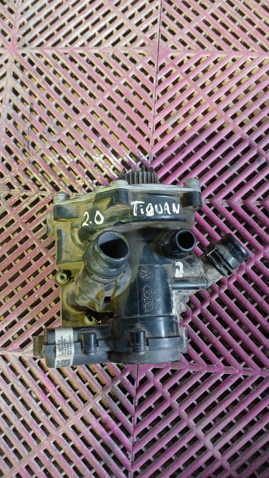 Bomba de Agua Volkswagen Tiguan 2.0