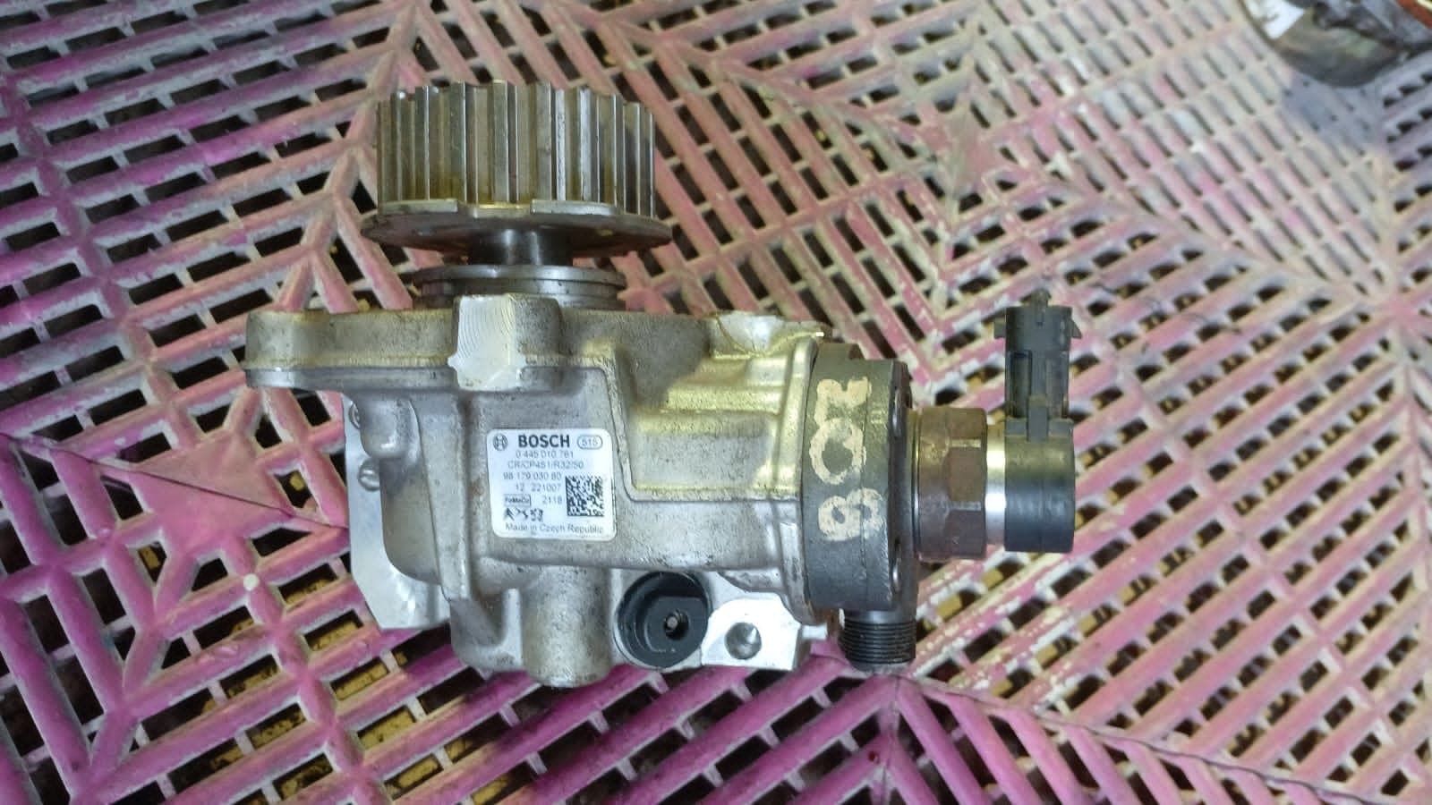 Bomba Inyectora Peugeot 208