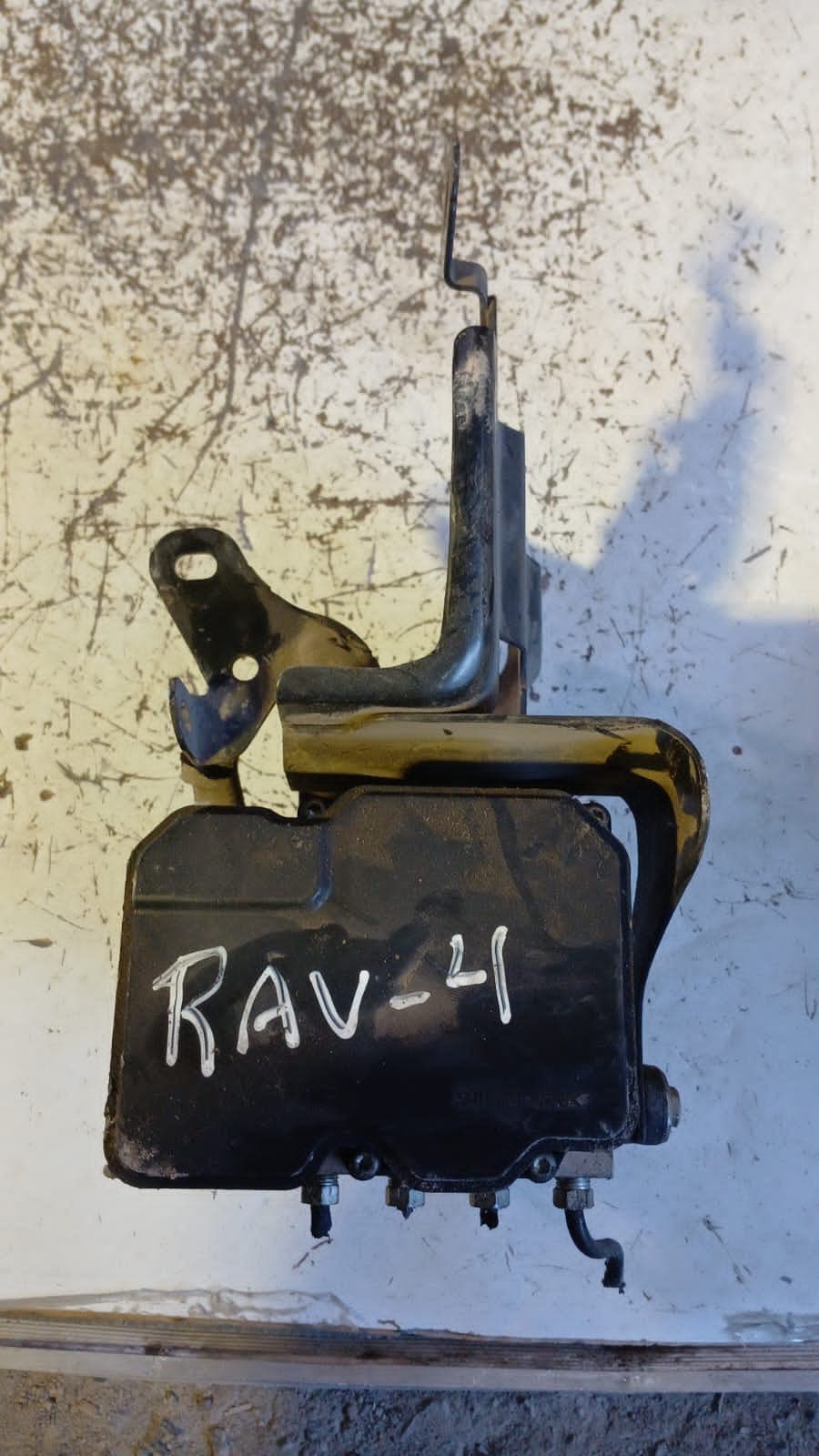Modulo ABS Toyota RAV4