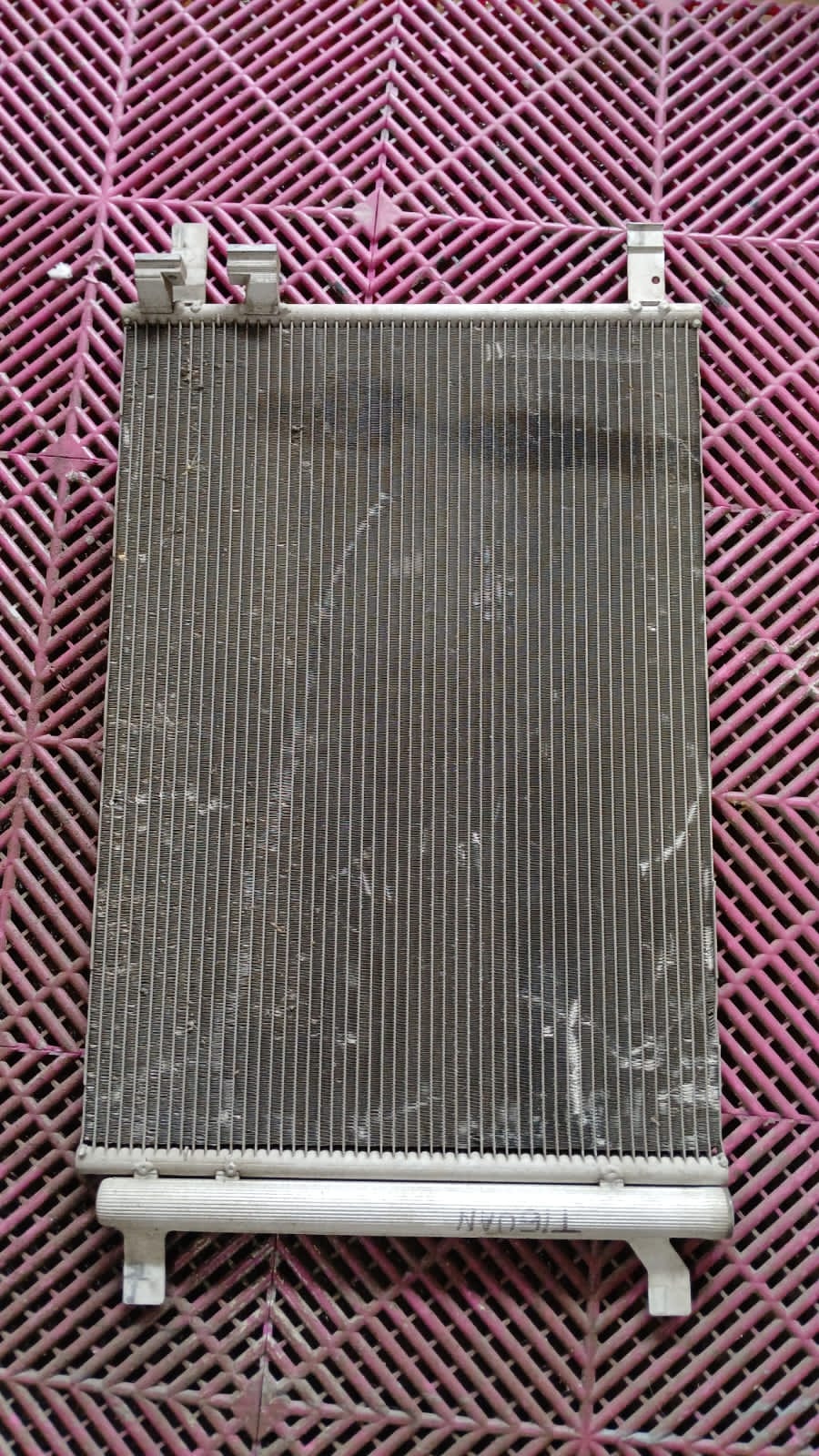 Radiador de Aire Volkswagen Tiguan