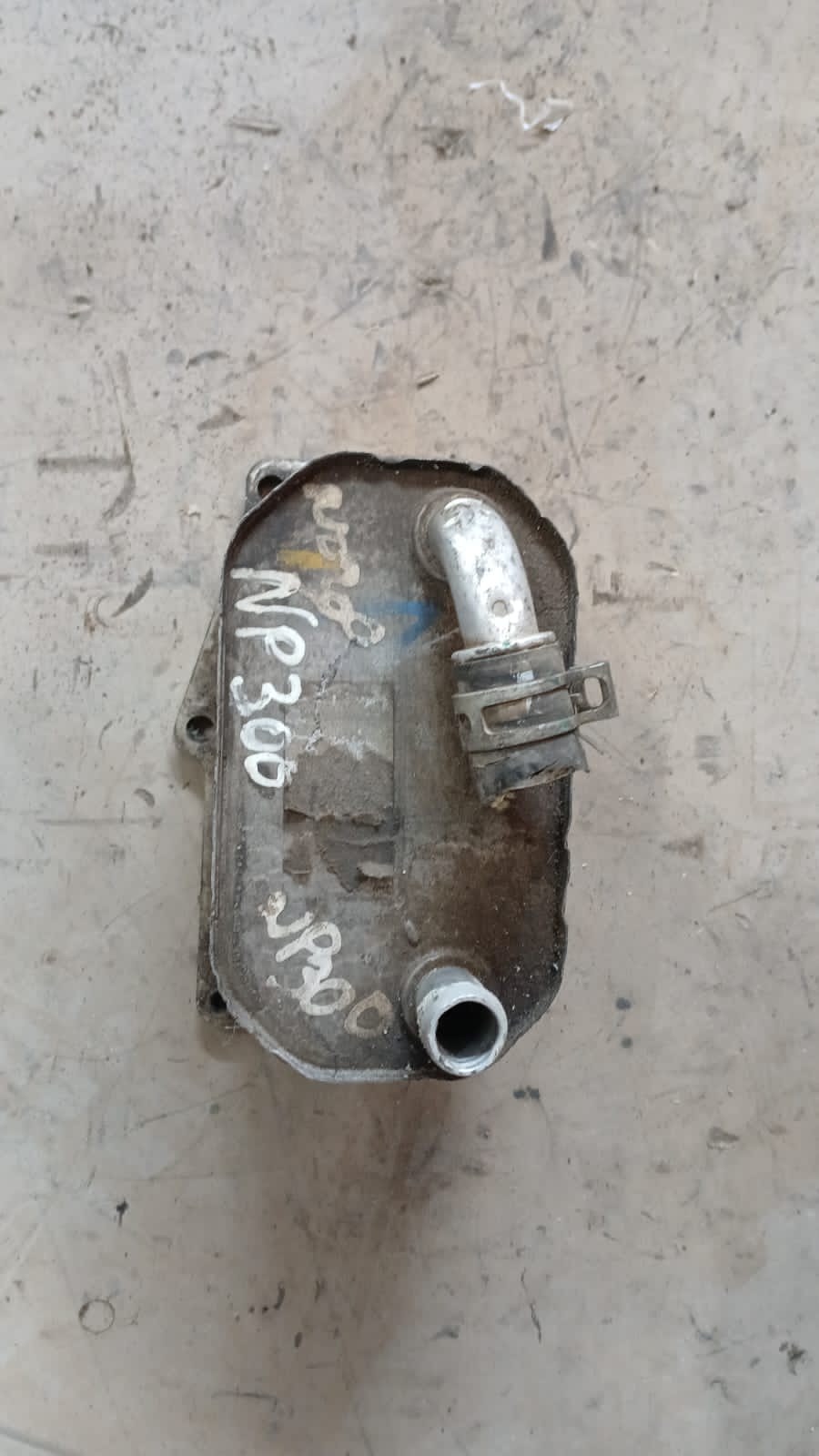 Enfriador de Aceite Nissan NP300