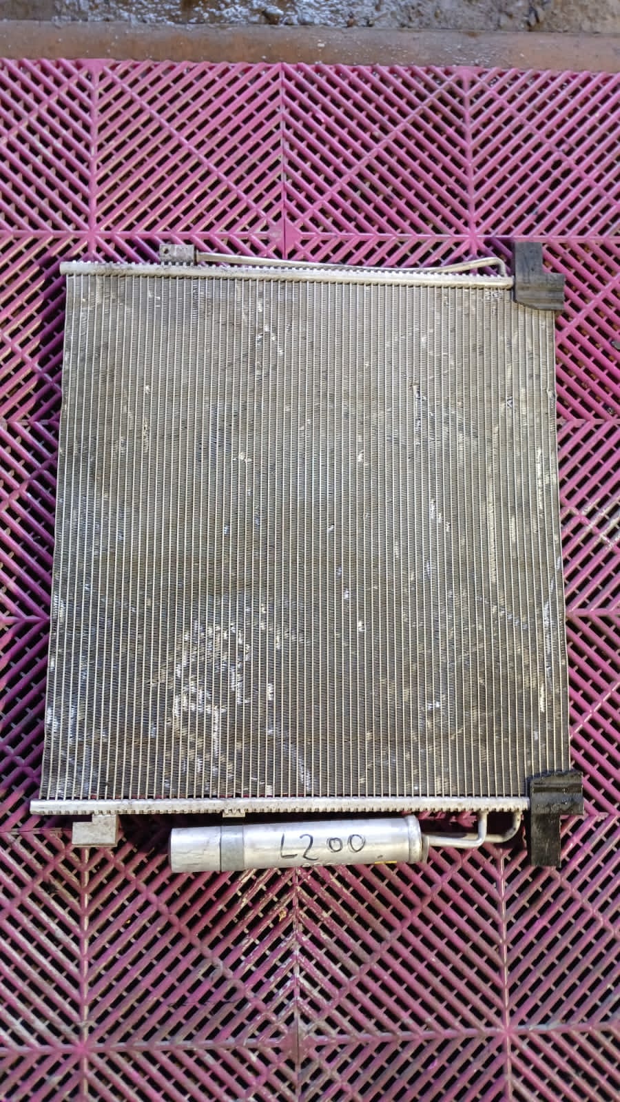 Radiador de Aire Mitsubishi L200