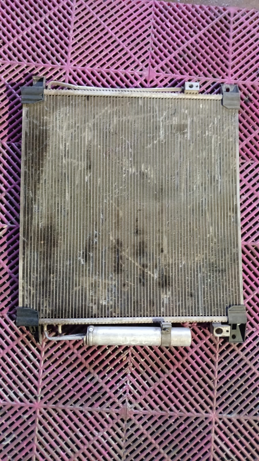 Radiador de Aire Mitsubishi L200