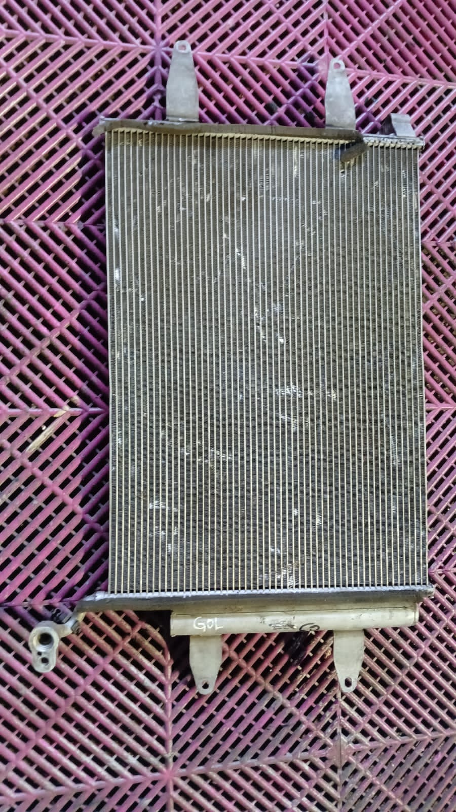 Radiador de Aire Volkswagen Gol