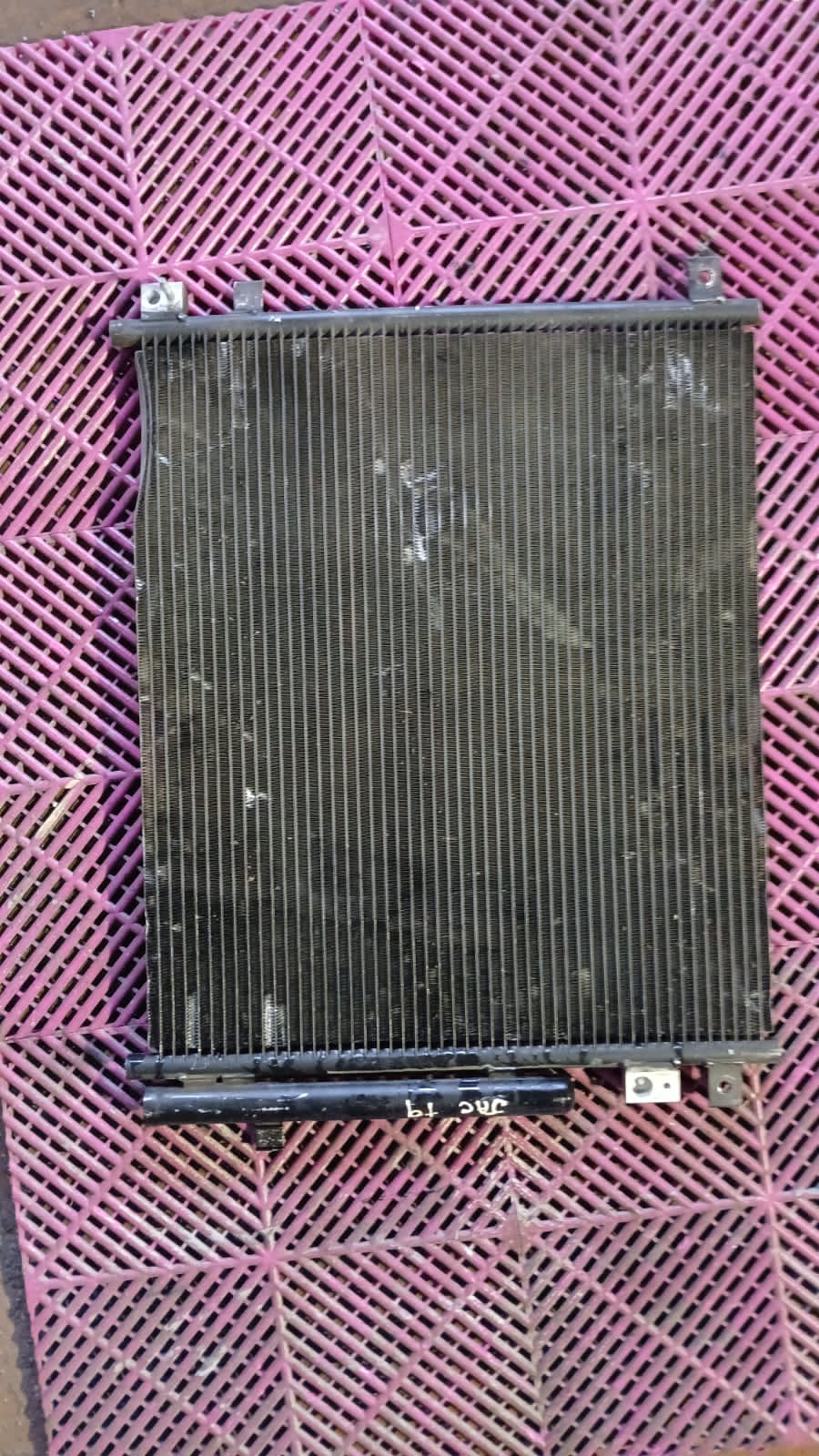 Radiador de Agua Jac T9