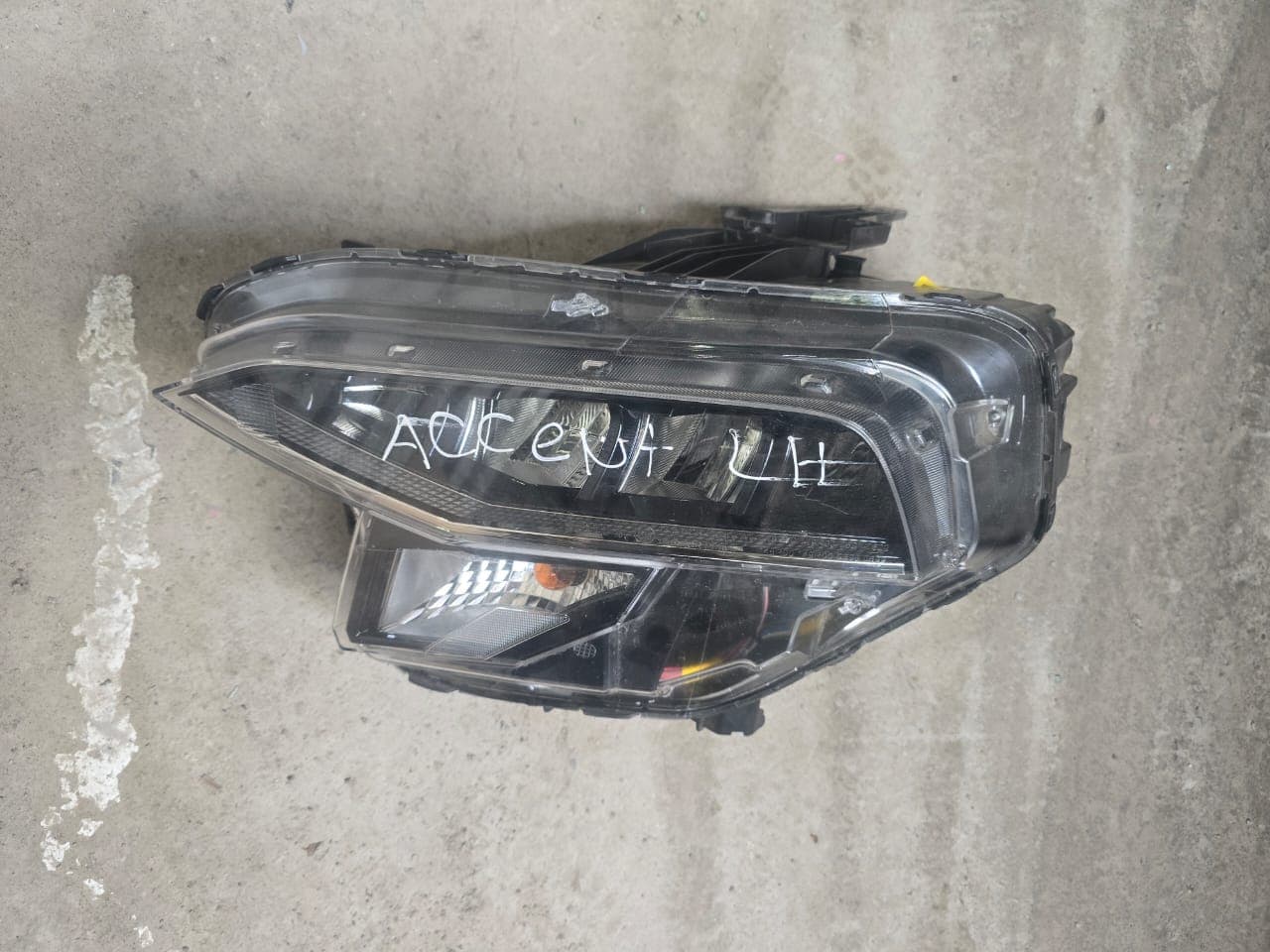 Optico Derecho Hyundai Accent 2024/2026