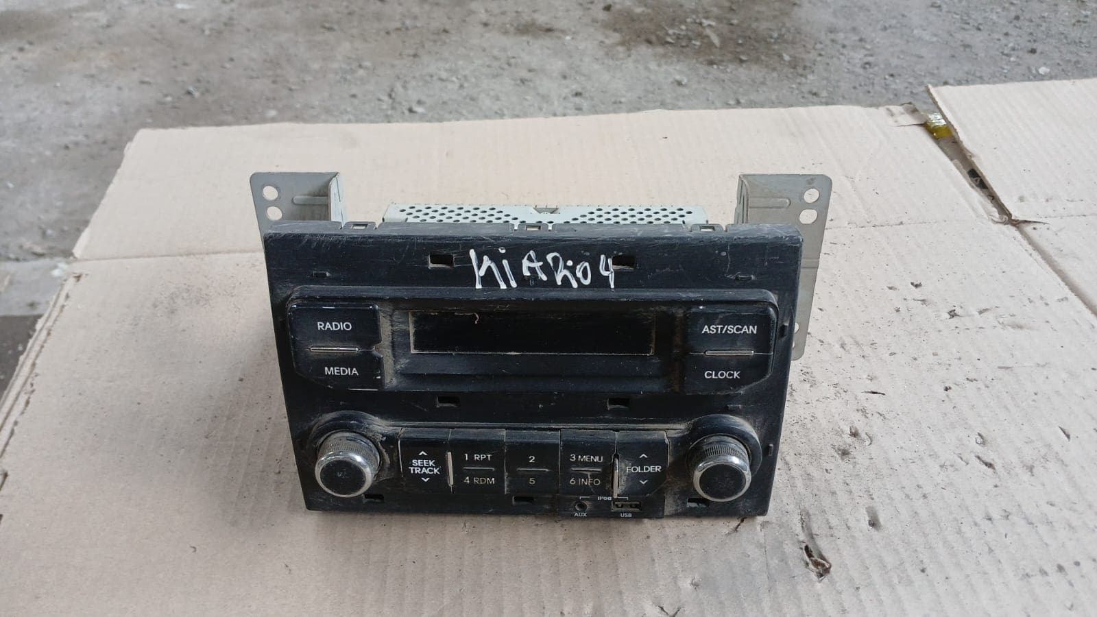 Radio Kia Rio 4
