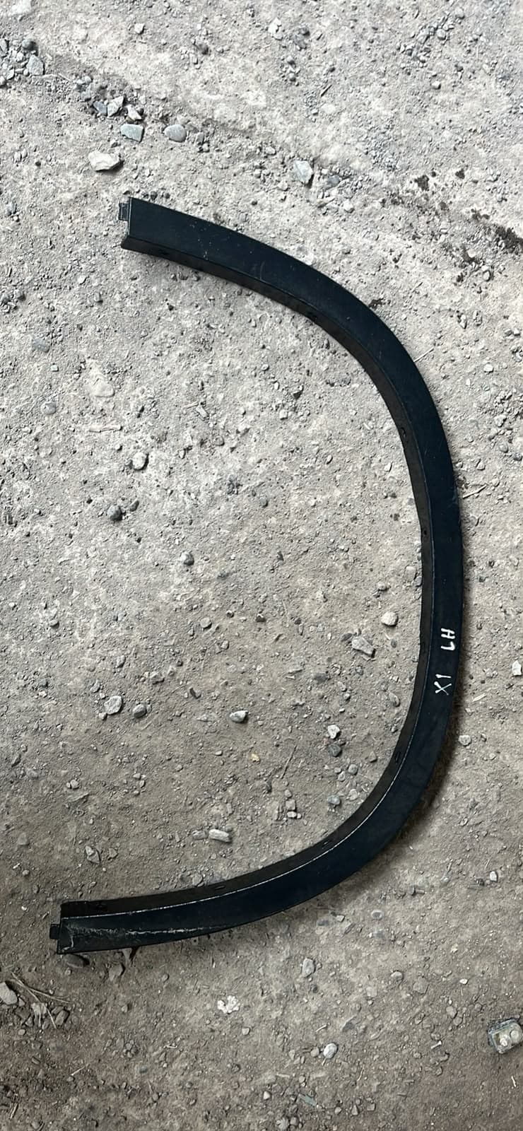 Moldura Derecha BMW X1