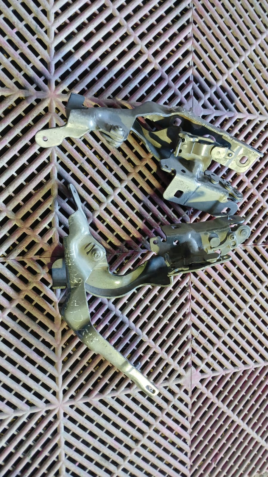 Bisagras de Capot Mercedes Benz CLA180
